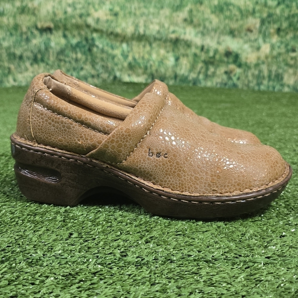 B.ø.C | BORN CONCEPTS LEHANA PEBBLED CLOGS